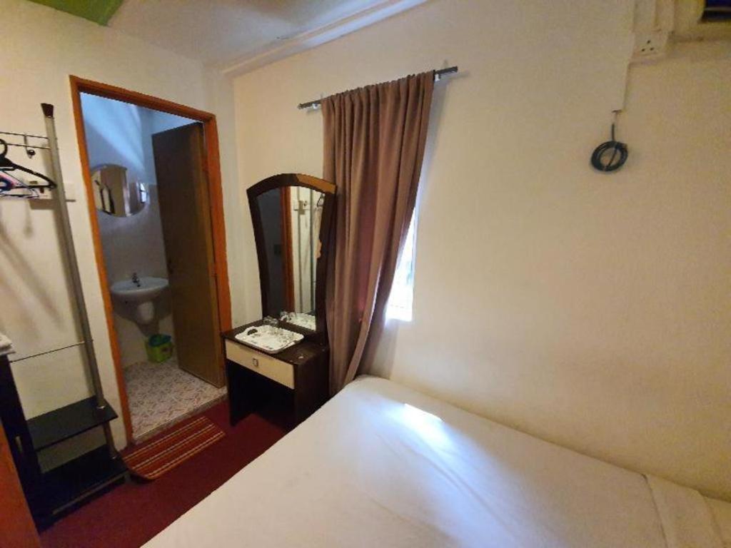 Oyo 1167 Rest And Go Hotel Klang Exteriér fotografie