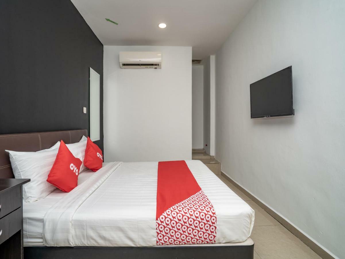 Oyo 1167 Rest And Go Hotel Klang Exteriér fotografie