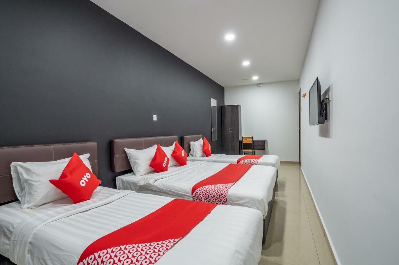 Oyo 1167 Rest And Go Hotel Klang Exteriér fotografie